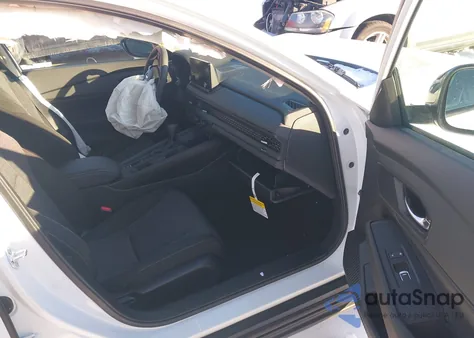 2025 Honda Accord Se z USA, uszkodzony, nr VIN 1HGCY1F46SA081364